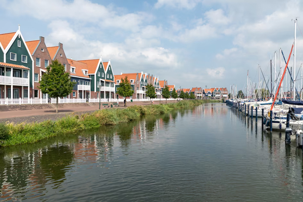 volendam 600 2